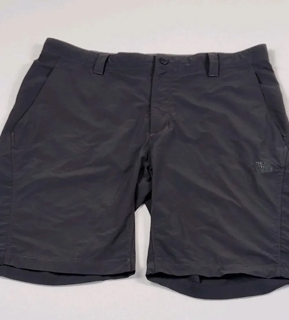 North Face Men's 36 BLK Nylon Activewear Shorts Zip Front
